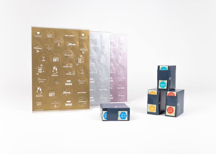Etiquettes promo et cadeaux